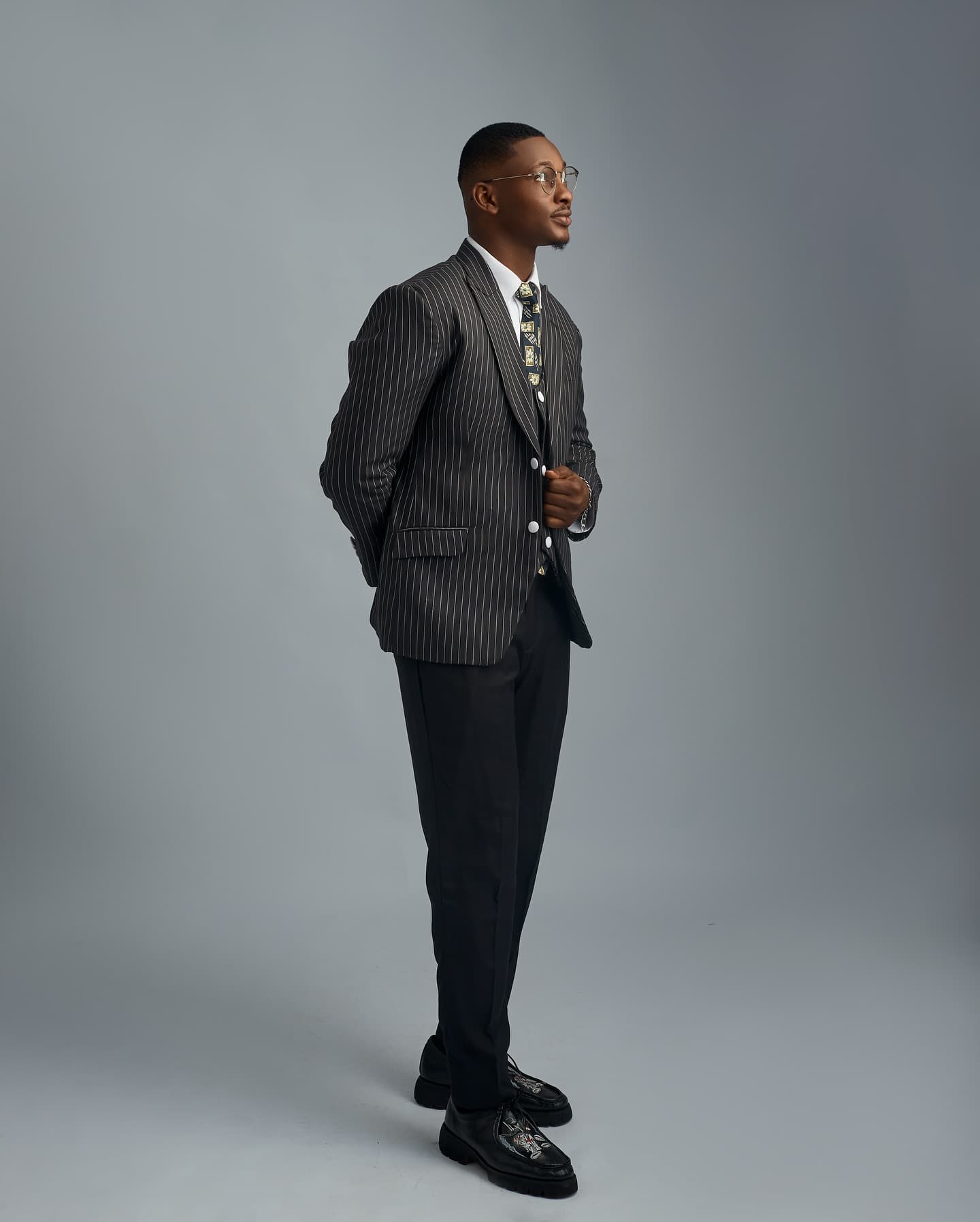 The Kabiesi Suit Set